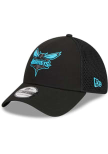 New Era Charlotte Hornets Mens Black 39THIRTY Neo Flex Hat