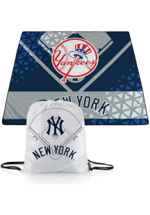 New York Yankees Impresa Picnic Fleece Blanket - Black