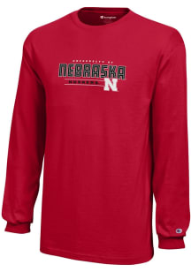 Champion Nebraska Cornhuskers Youth Red DISTRESSED NEB LOGO Long Sleeve T-Shirt