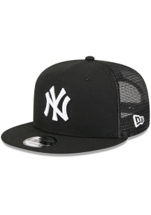 New Era New York Yankees Black Evergreen 9FIFTY Trucker Mens Snapback Hat