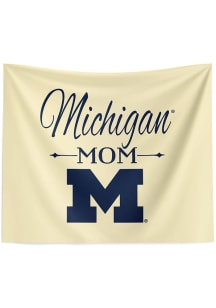 Michigan Wolverines Mom 34x40 Tapestry Blanket
