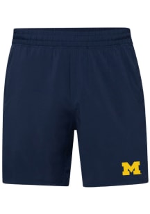 lululemon Michigan Wolverines Mens Silver Pace Breaker Short 7 inch Shorts