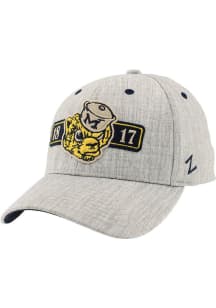Zephyr Michigan Wolverines Mens Grey Chaperone Flex Hat