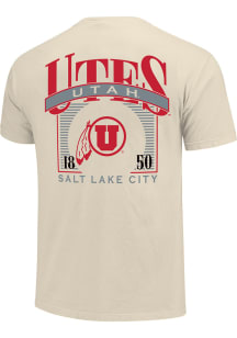 Utah Utes Ivory Banner Arch Poster Short Sleeve T Shirt