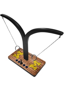 Michigan Wolverines Battle Hook and Ring Tailgate Game