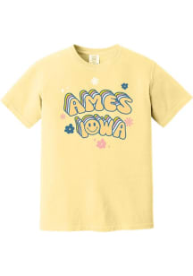 Summit Sportswear Ames Yellow Smiley Flowers Short Sleeve T Shirt