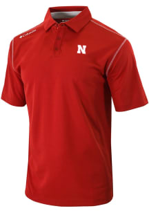 Columbia Nebraska Cornhuskers Mens Red Heat Seal Omni Wick Shotgun Short Sleeve Polo