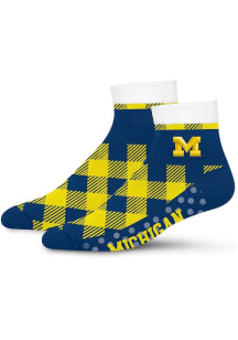 Michigan Wolverines Cozy Buff Womens Quarter Socks