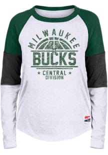New Era Milwaukee Bucks Womens Green Contrast LS Tee