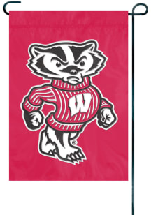Wisconsin Badgers 12x18 Garden Flag - Red