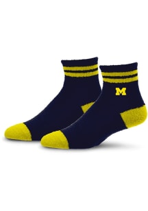 Michigan Wolverines Stripe Cozy Quarter Womens Quarter Socks