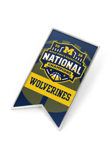 Michigan Wolverines Souvenir Banner 2026 MBB Nat Champ Pin - Blue