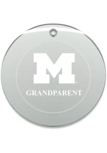 Michigan Wolverines Grandparent Round Ornament - White