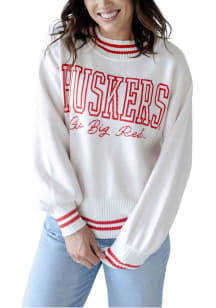Gameday Social Nebraska Cornhuskers Womens Ivory Queen Sweater Long Sleeve Sweater
