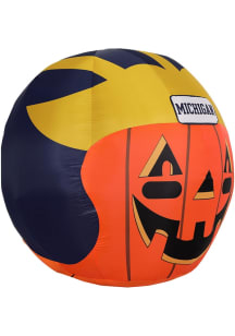Michigan Wolverines Orange Outdoor Inflatable self inflate jack o lantern with team helmet and nam..