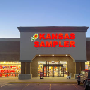 Kansas Sampler/Rally House Wichita EXTERIOR