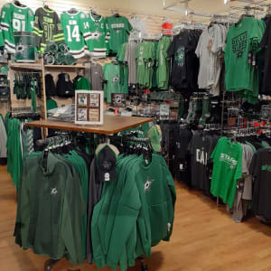 Rally House Arlington INTERIOR