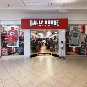 Rally House Battlefield Mall EXTERIOR