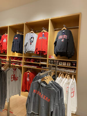 Rally House Beachwood Place INTERIOR