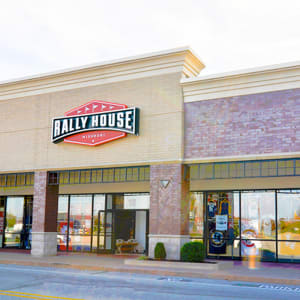 Rally House Chesterfield Commons EXTERIOR