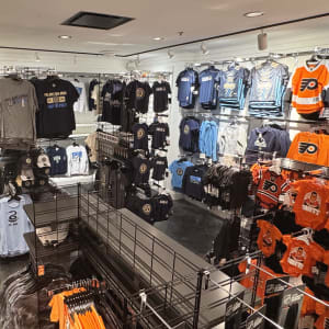 Rally House Deptford Mall INTERIOR