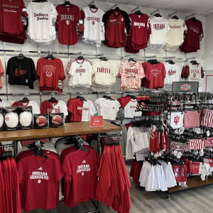 Rally House Eastland Plaza INTERIOR