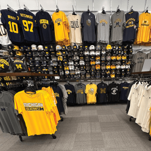 Rally House Farmington Hills INTERIOR