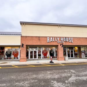 Rally House Lewis Center EXTERIOR