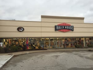 Rally House Mid Rivers INTERIOR