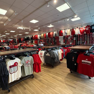 Rally House Nebraska Crossing INTERIOR