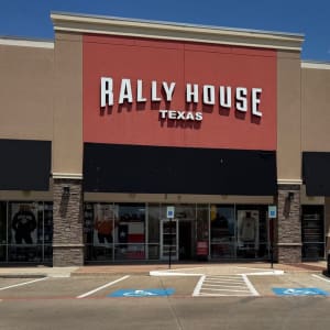 Rally House Plano INTERIOR