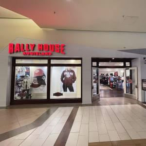 Rally House Post Oak Mall EXTERIOR