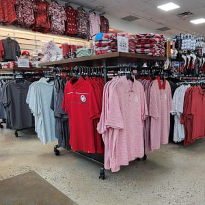 Rally House Sooner Mall INTERIOR
