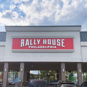 Rally House Springfield Square North EXTERIOR