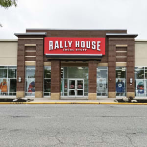 Rally House Union Lake Crossing EXTERIOR