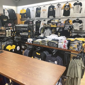 Rally House Viewmont Mall INTERIOR