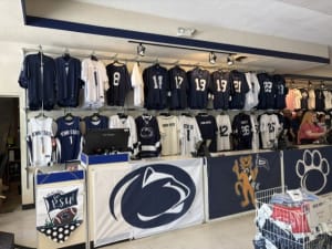Rally House College Ave INTERIOR