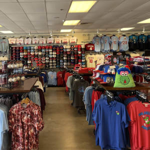 Rally House Tanger Hershey INTERIOR