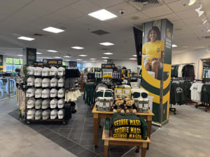 Rally House George Mason University - George Mason University Official Bookstore INTERIOR