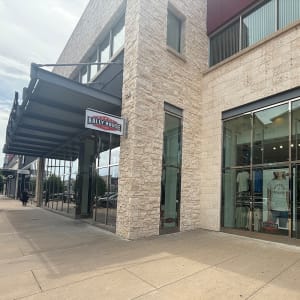 Rally House Pearland Town Center EXTERIOR