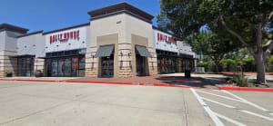 Rally House Montgomery Plaza EXTERIOR