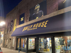 Rally House Ann Arbor State Street INTERIOR