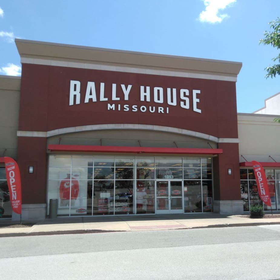 Rally House Branson Hills EXTERIOR
