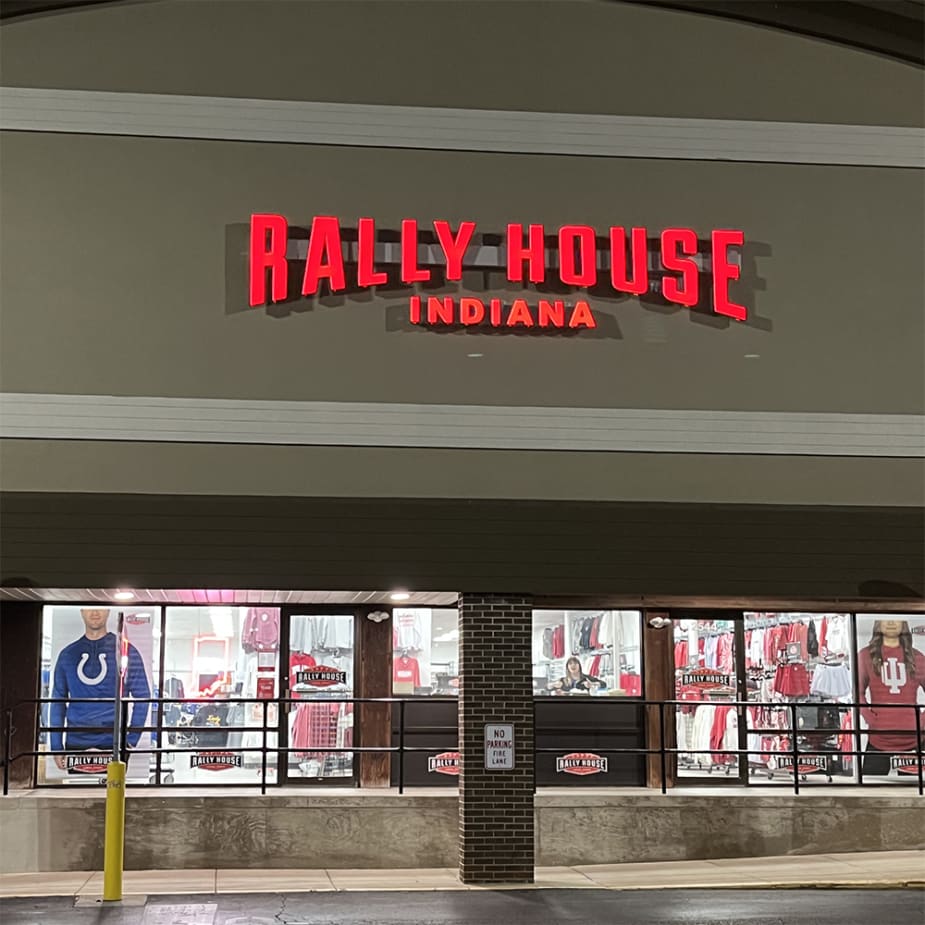 Rally House Eastland Plaza EXTERIOR