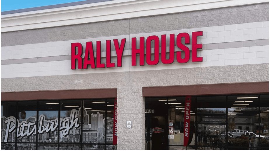 Rally House Hempfield Plaza EXTERIOR