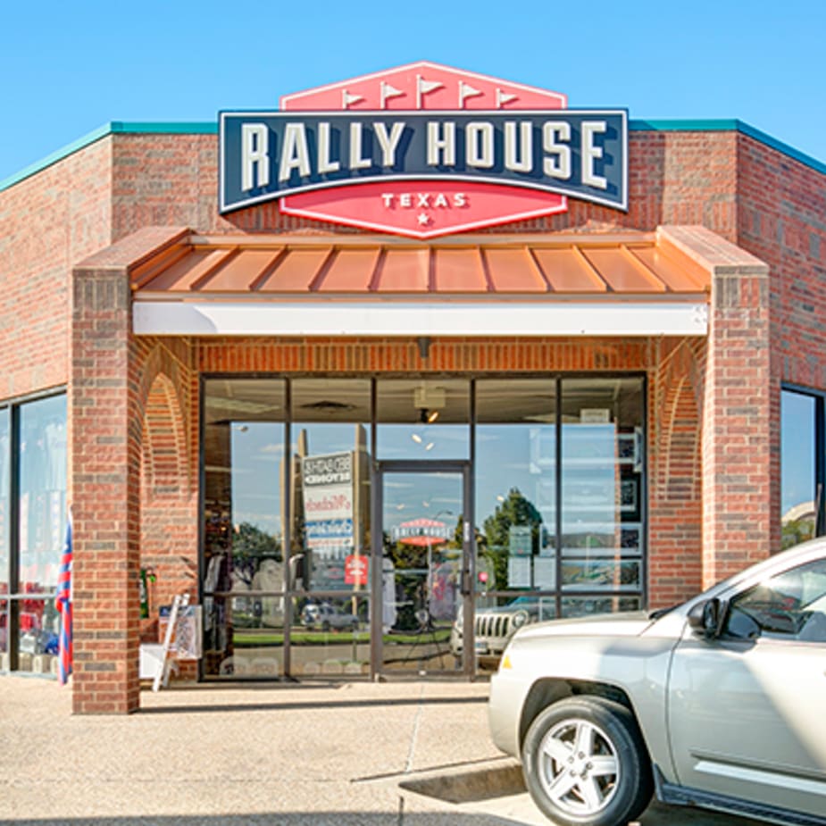 Rally House Hulen EXTERIOR