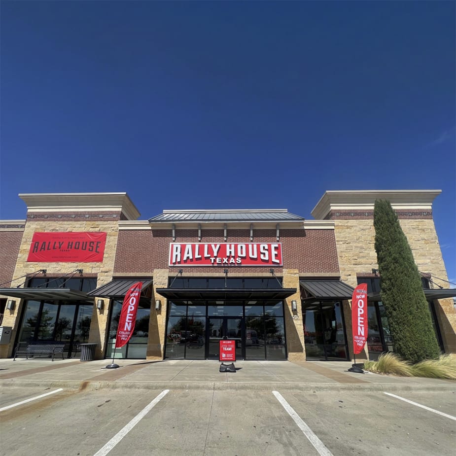 Rally House Lubbock Canyon West EXTERIOR