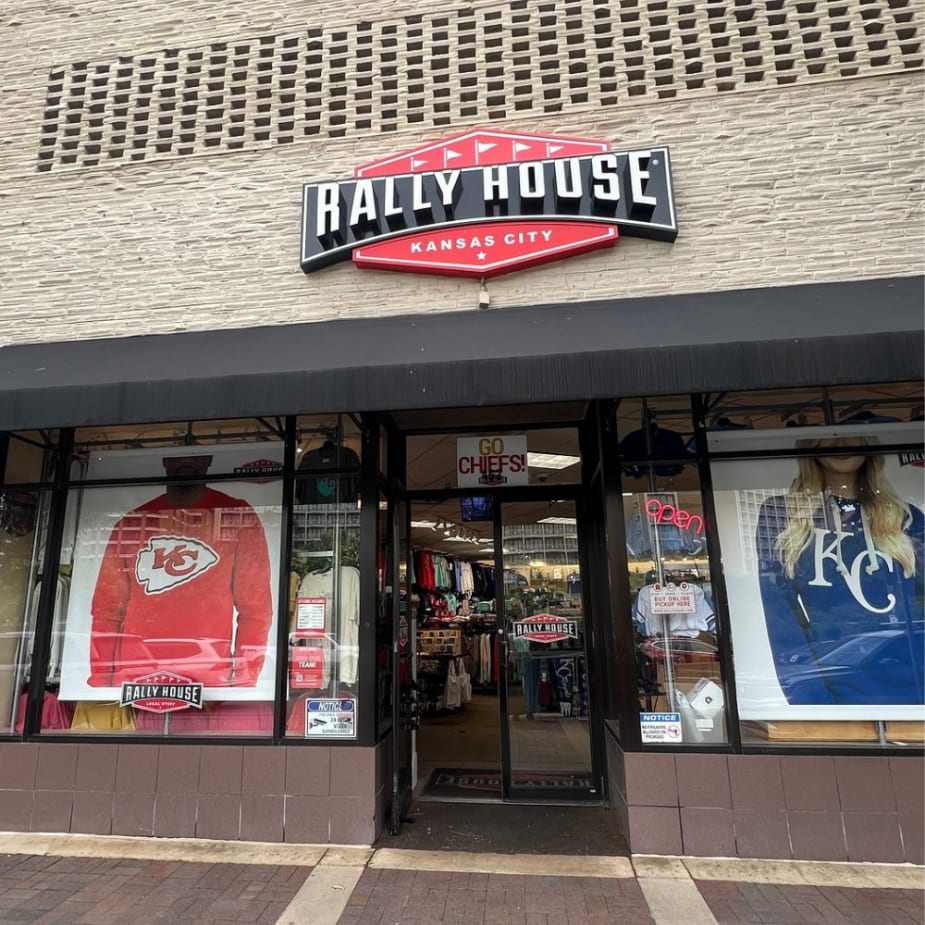 Rally House Plaza EXTERIOR