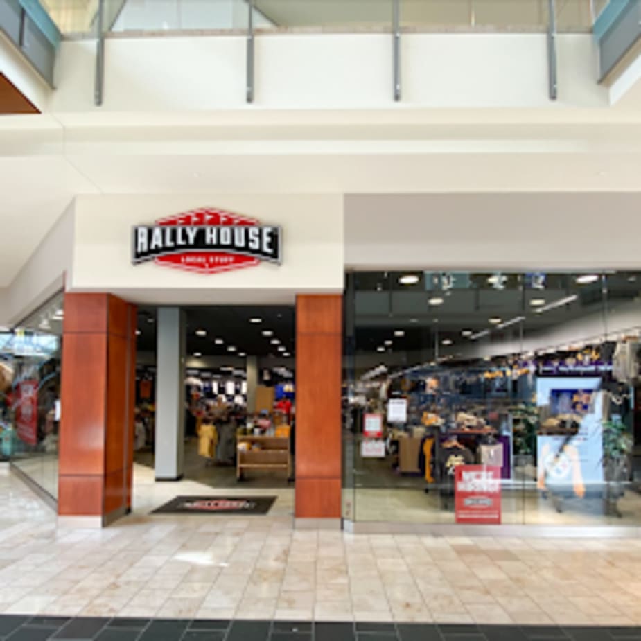 Rally House Robinson EXTERIOR
