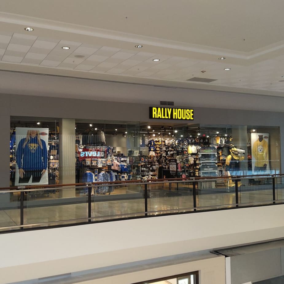 Rally House Ross Park Mall EXTERIOR